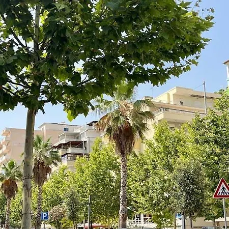 Πανσιόν Sala *